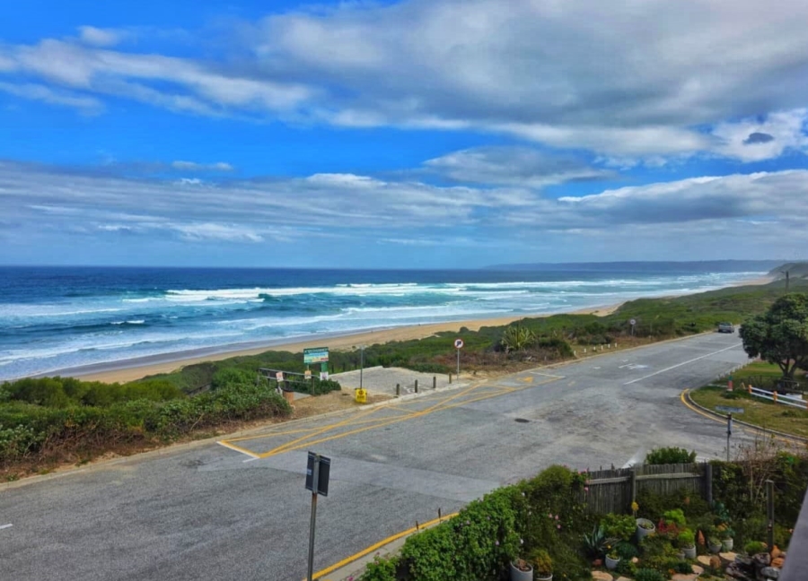 4 Bedroom Property for Sale in Kleinkrantz Western Cape